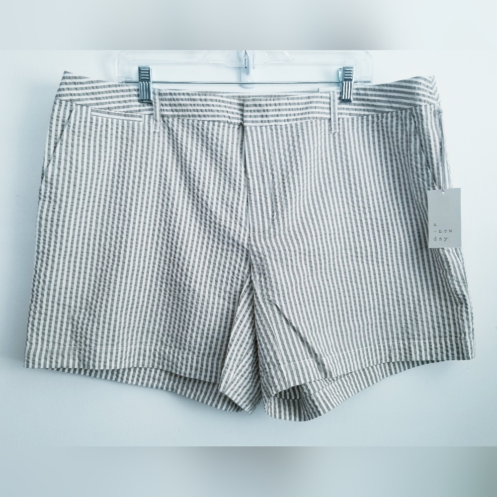 NWT A New Day Striped Chino Shorts Size 18 / 5" Inseam